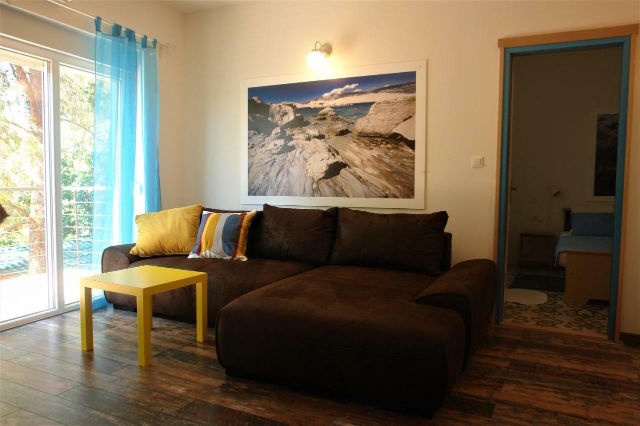 Quercus Apartment Stara Baška Exterior foto